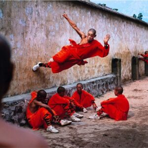 Shaolin Monks Running on Wall